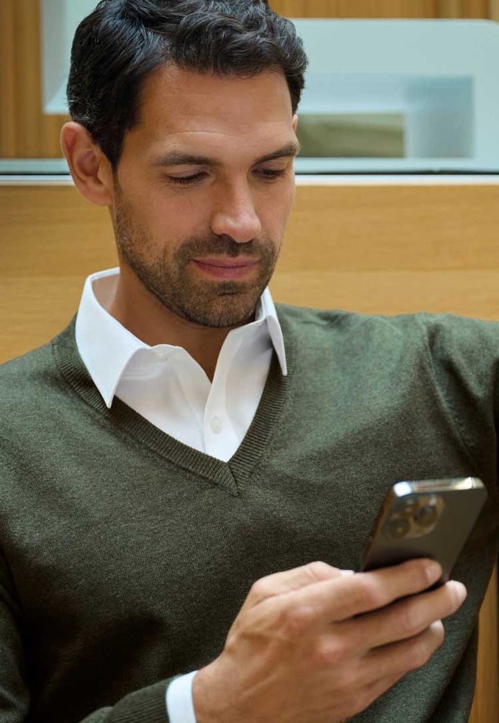 Berlin Merino Wool V - Neck Jumper - The Work Uniform Company