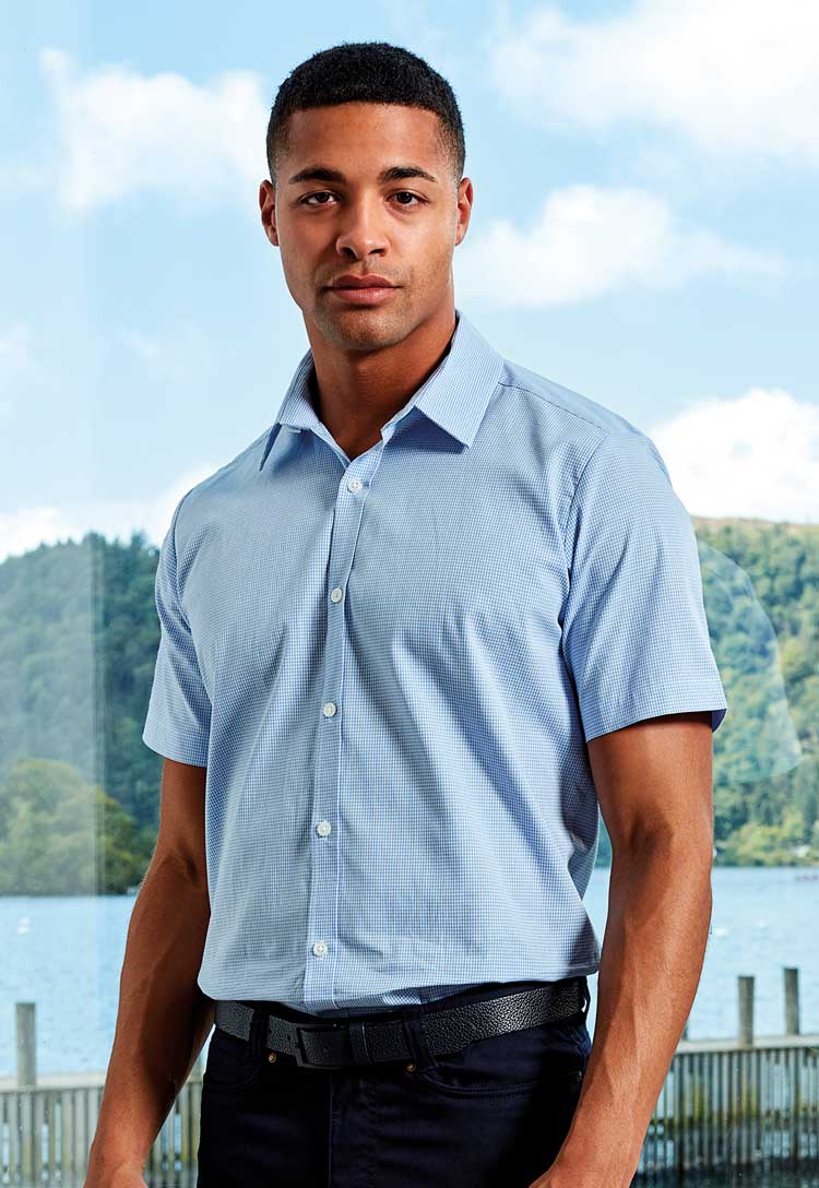 Model Wearing Microcheck Short Sleeve Cotton Shirt PR221 in Light Blue/White Microcheck 