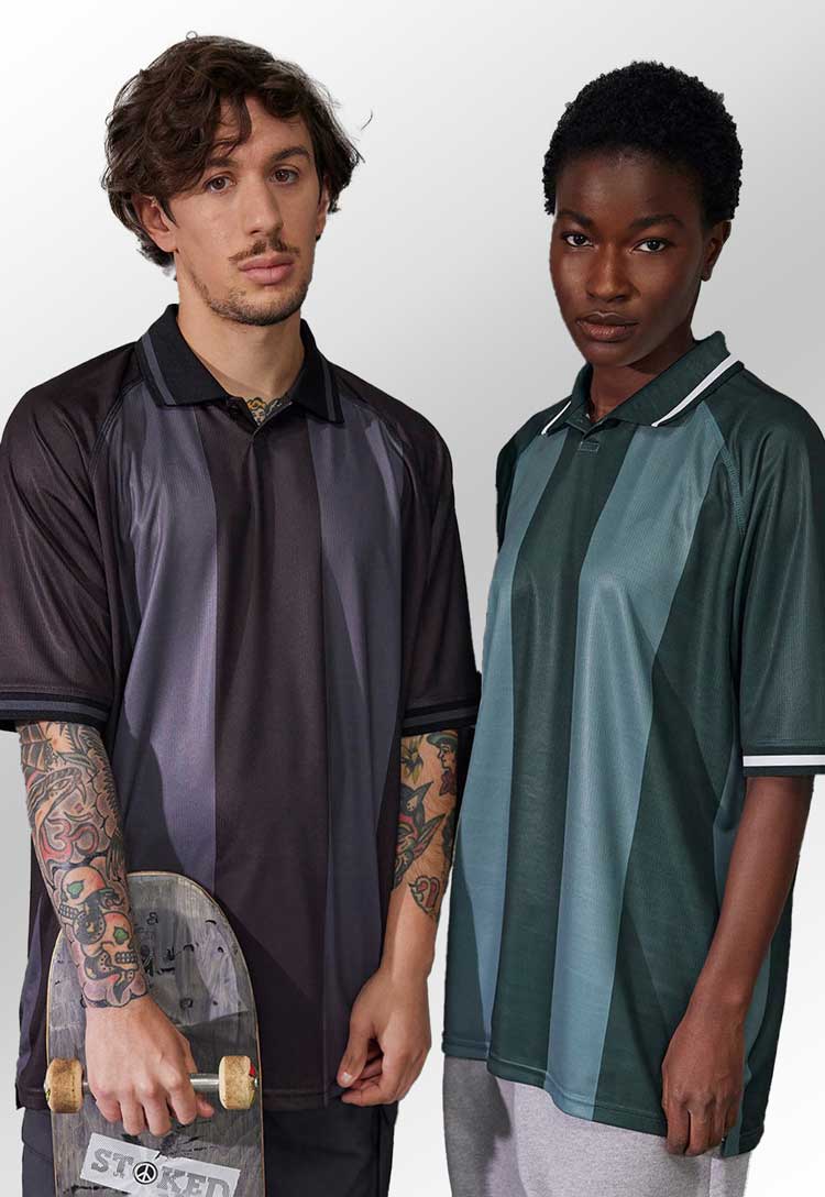 models wearing B&C Active Polo BA032