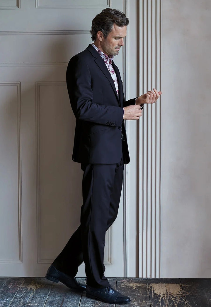 Avalino Tailored Fit Jacket - The Work Uniform Company