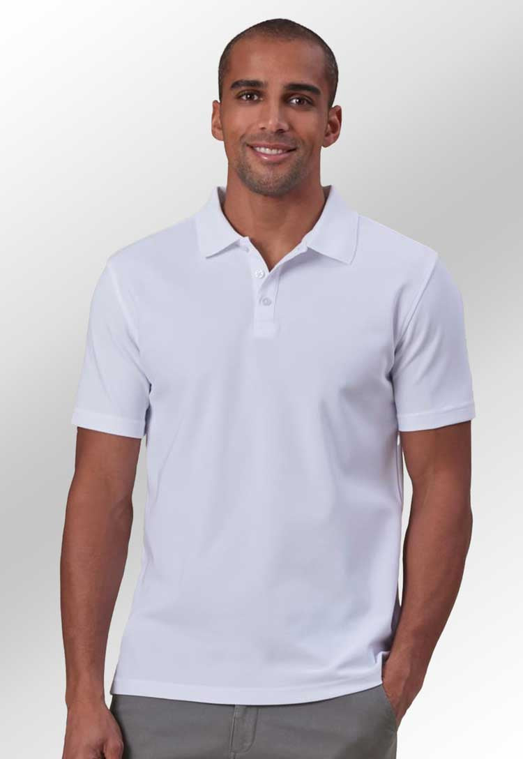 Model wearing Columbia Performance Polo 4224