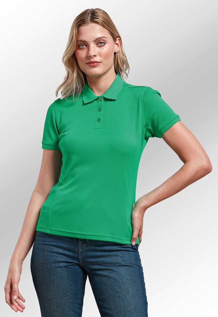 Model wearingWomen's Coolchecker® Plus Piqué Polo PR632 in kelly