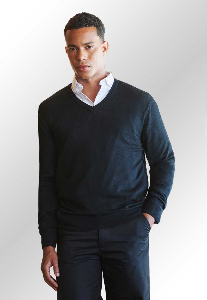 Model wearing HB760 Cashmere touch acrylic v-neck jumper in Black