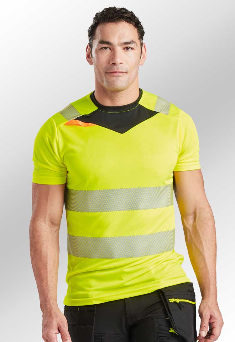 Model Wearing DX4 Hi-Vis T-Shirt S/S DX413 in Yellow/Black