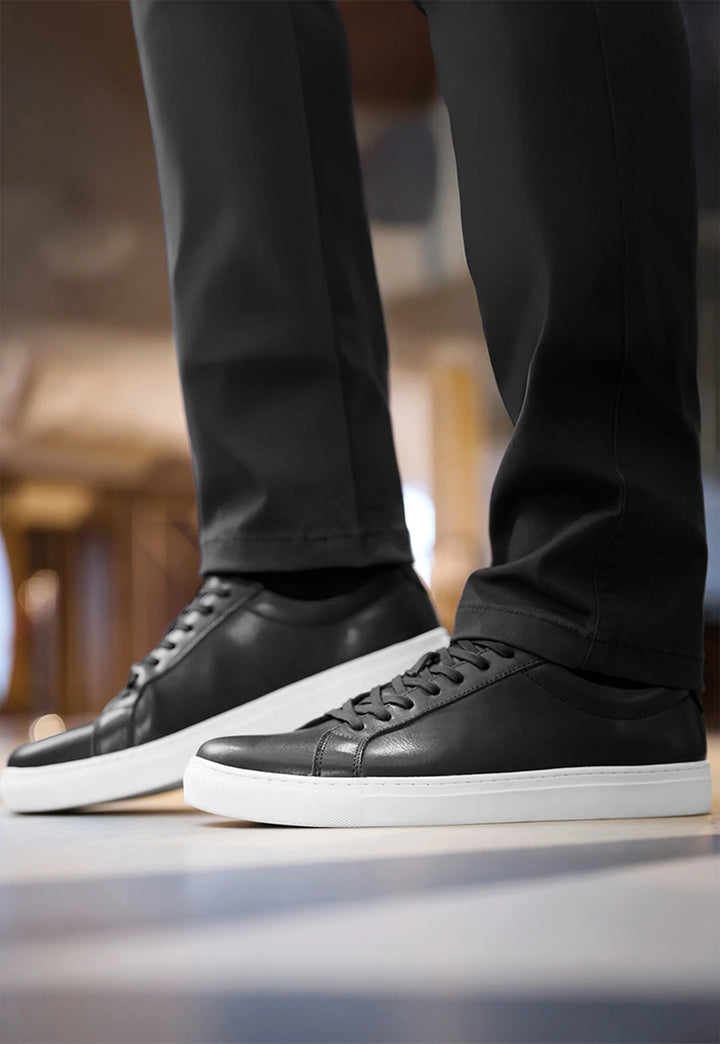 Hixon Men's Trainers (Black) - The Work Uniform Company