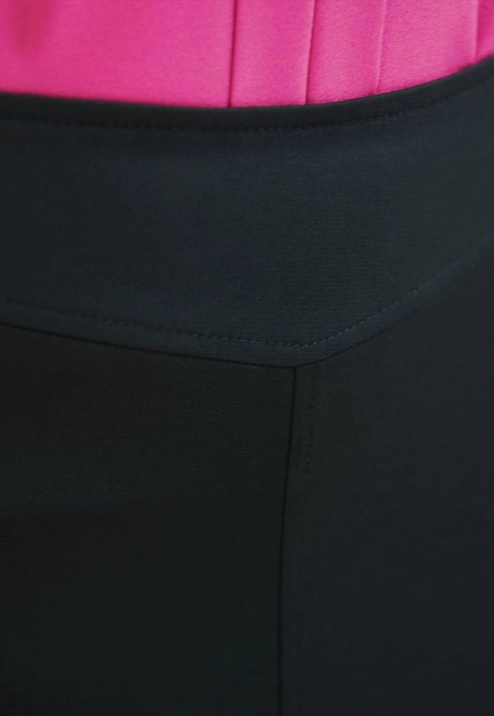 Juliet Straight Skirt - The Work Uniform Company
