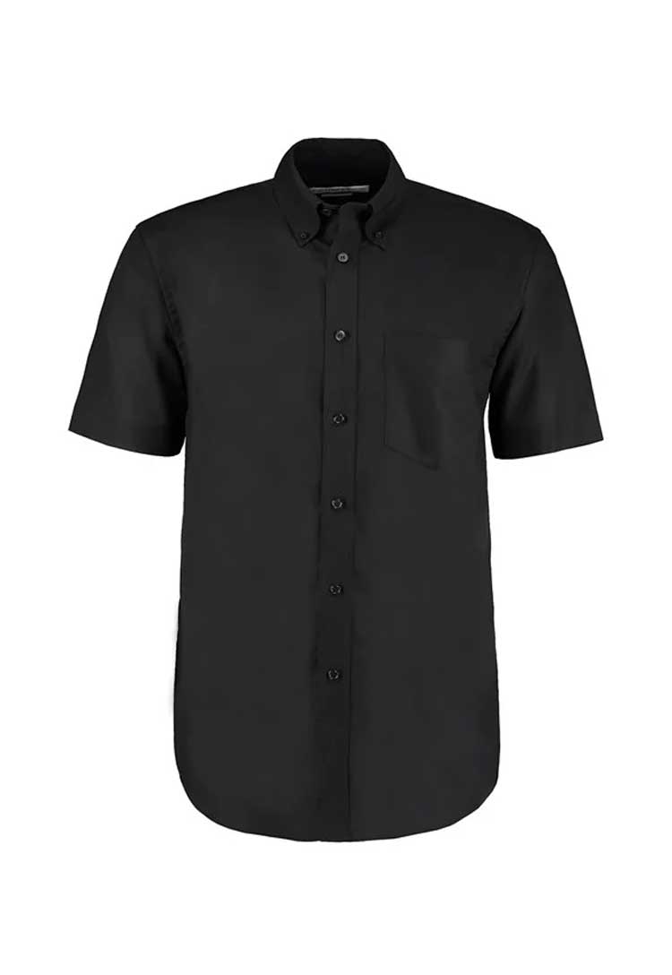A KK350 Oxford Short-Sleeved Shirt in Black