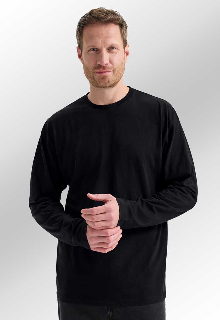 model wearing Long Sleeve T-Shirt in black