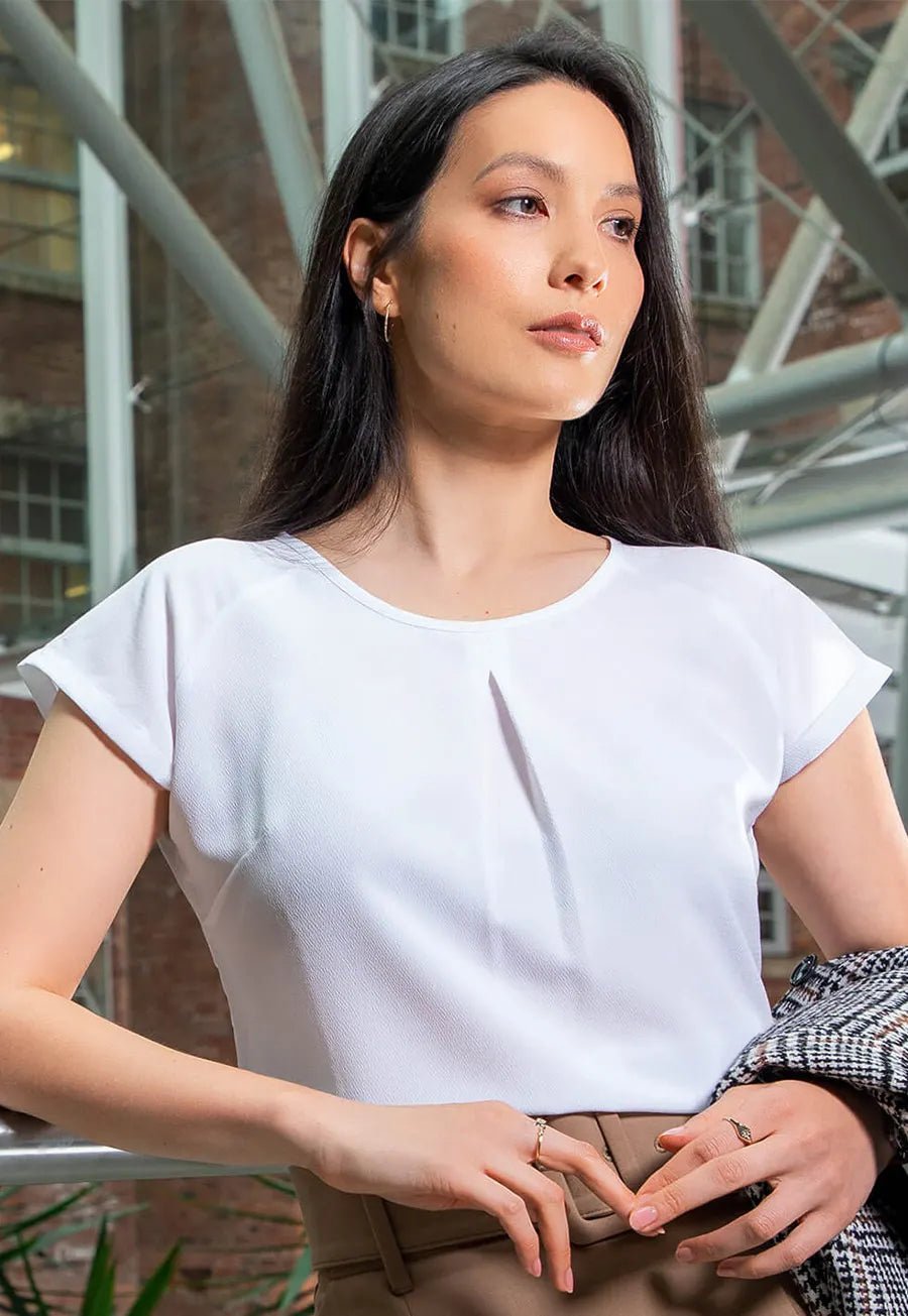 Molly White Textured Short Sleeve Blouse - The Work Uniform Company