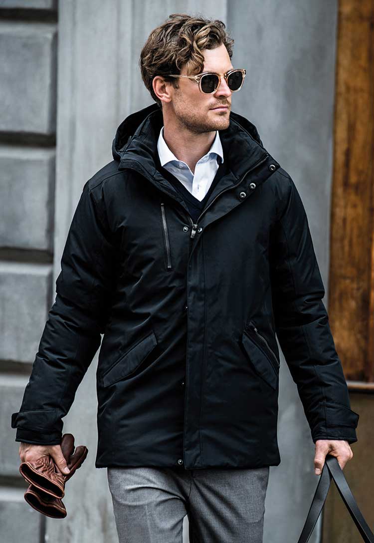 Model Wearing Northdale Fashionable Winter Jacket N111M in Black