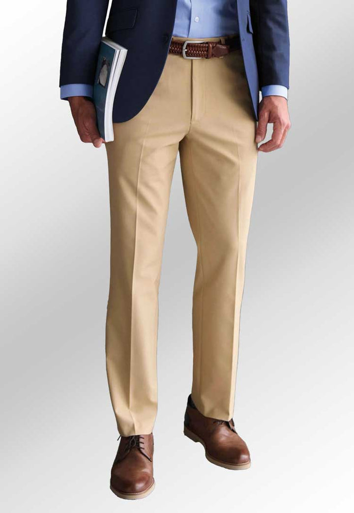 Model Wearing Oliver Tailored Fit Trouser 8025 in Sand