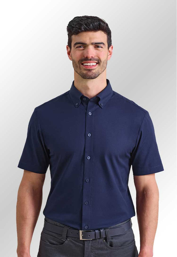 Model wearing a PR286 ‘Supreme’ Oxford short sleeve shirt in Navy