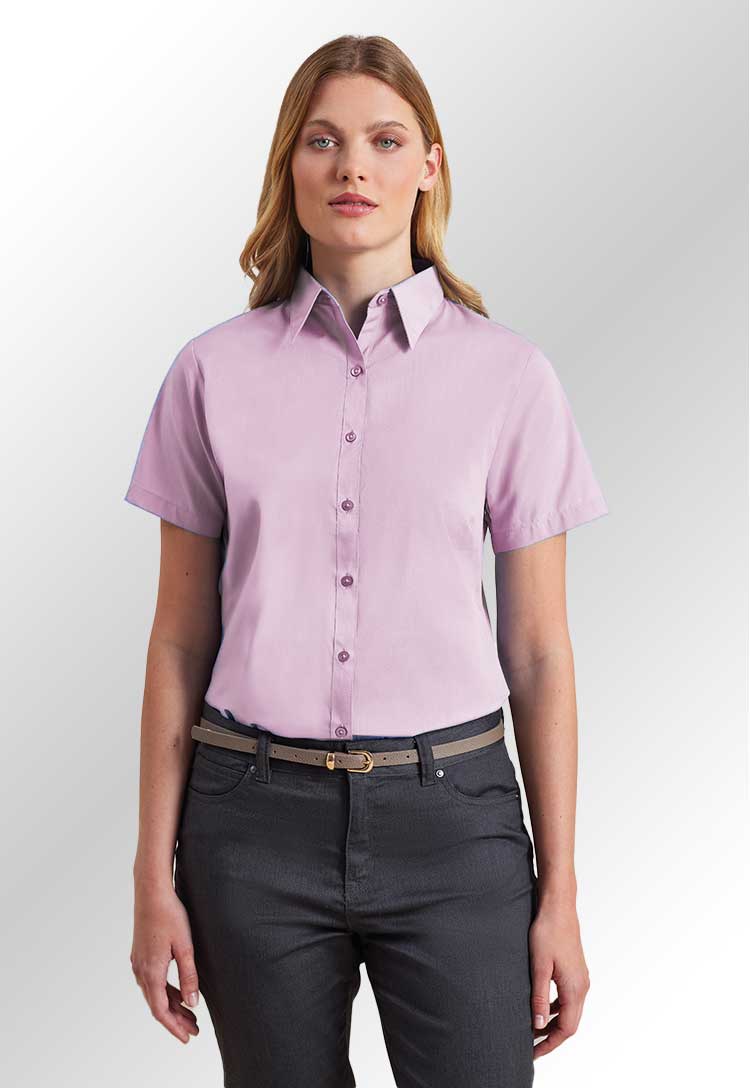 Model wearing PR302 Women's short sleeve poplin blouse in Lilac