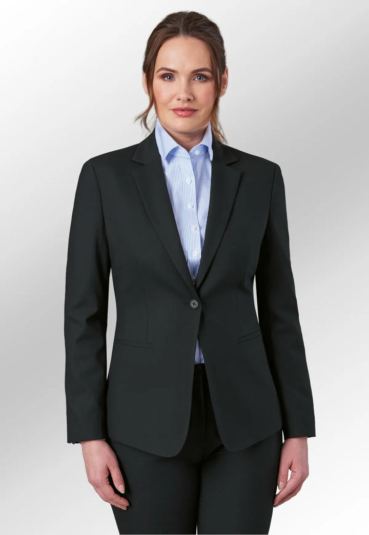 Clip of Model Wearing the Cannes Tailored Fit Jacket 2326 in Black