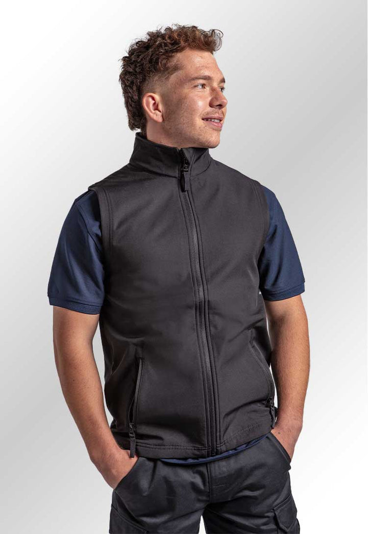 A model wearing the RX550 Pro 2-Layer Softshell Gilet in Black