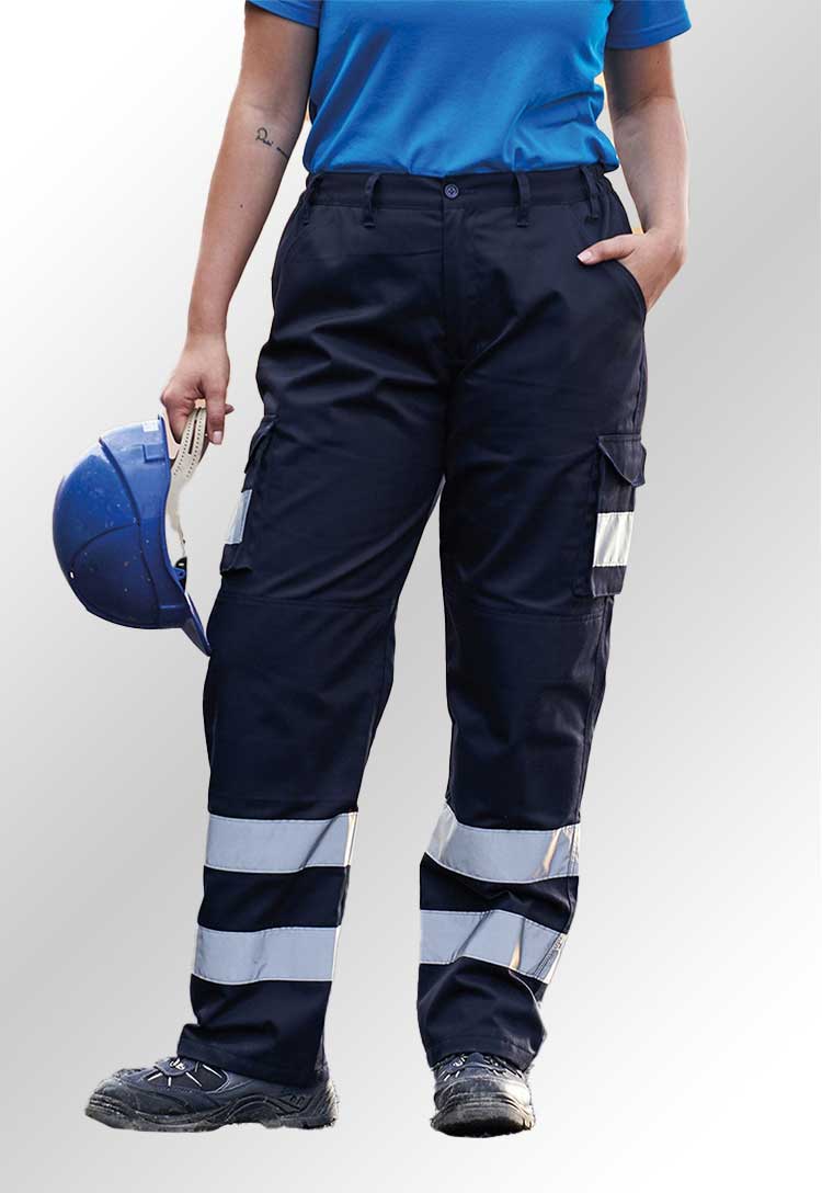 A model's legs wearing the RX760 Cargo Trousers in Navy