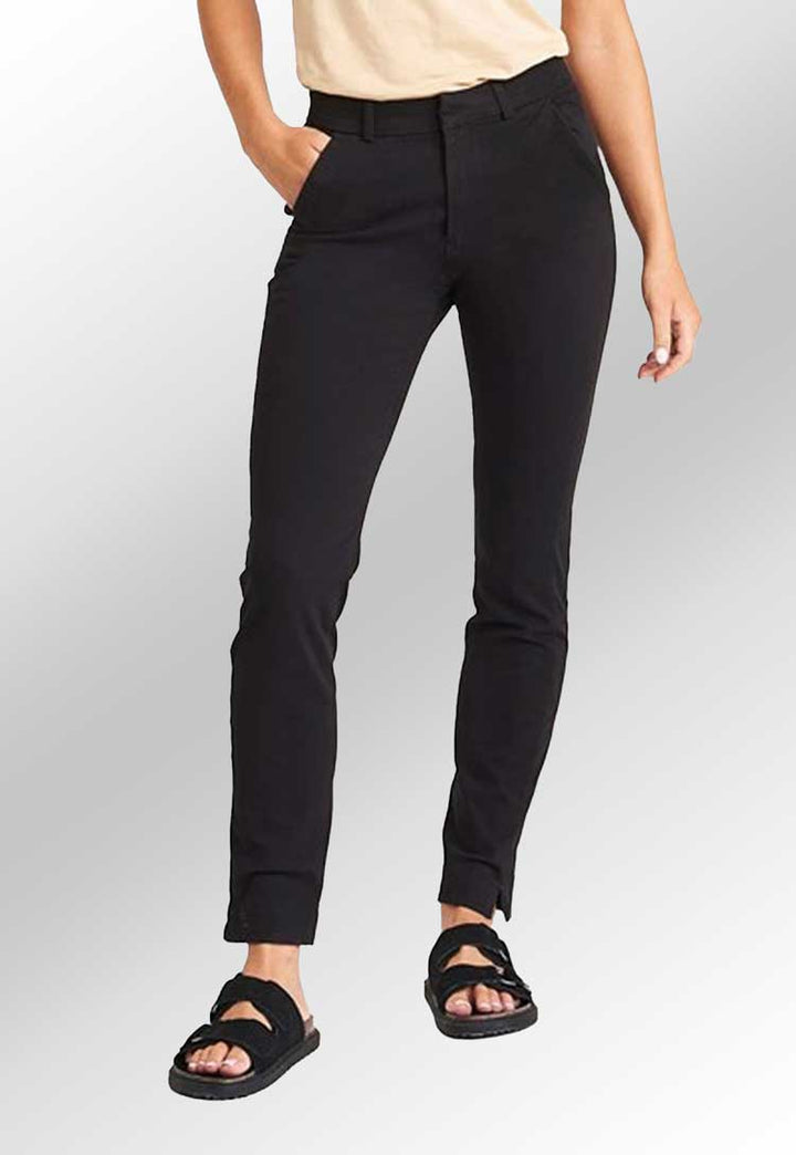 Model wearing SD025 Women's Lily Slim Chinos in black