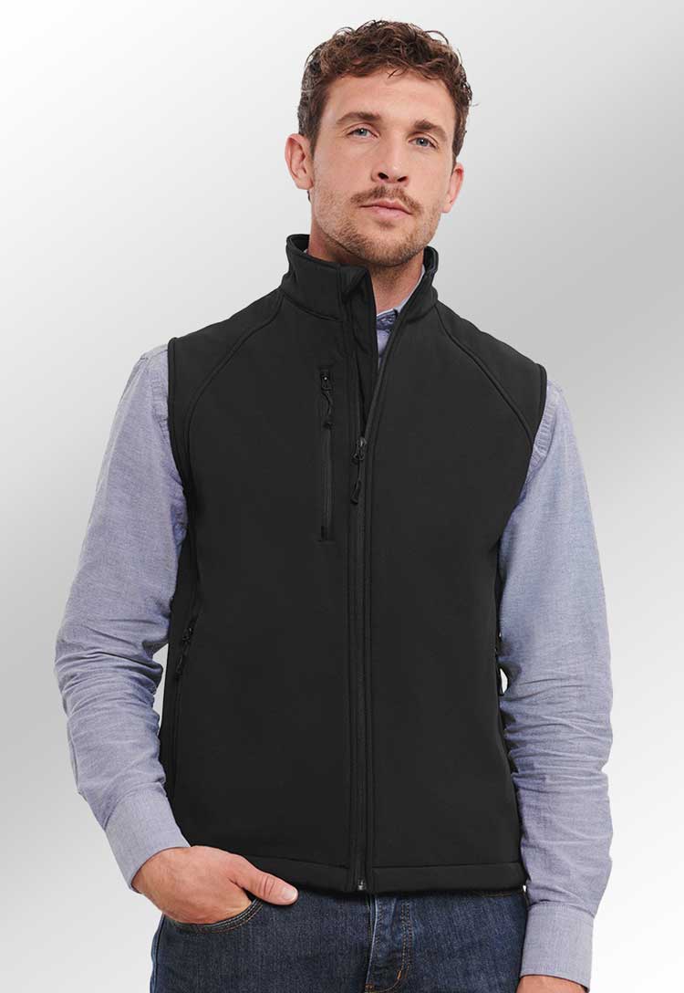 Model wearing Softshell Gilet J141M